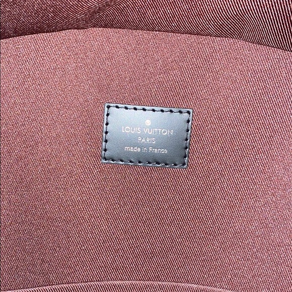 Louis Vuitton Josh Backpack - Picture 2 of 8